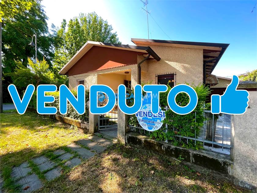 3 Schlafzimmer Haus in Novi di Modena, Italy, Nr. 59555