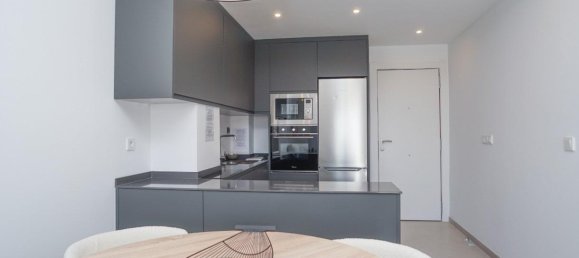 Apartamento de 2 dormitorios en Torrevieja, Spain No. 12697 18