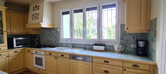 3 bedrooms Villa in Deuil-la-Barre, France No. 202811 7