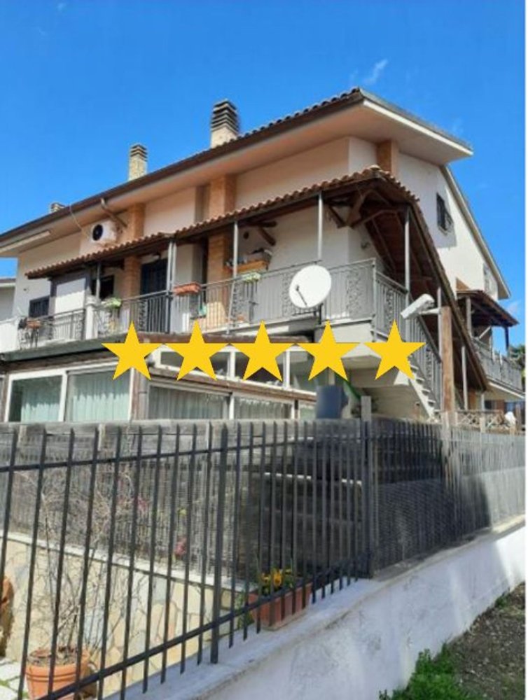 6 rooms Apartment in Fara in Sabina, Italy No. 216214