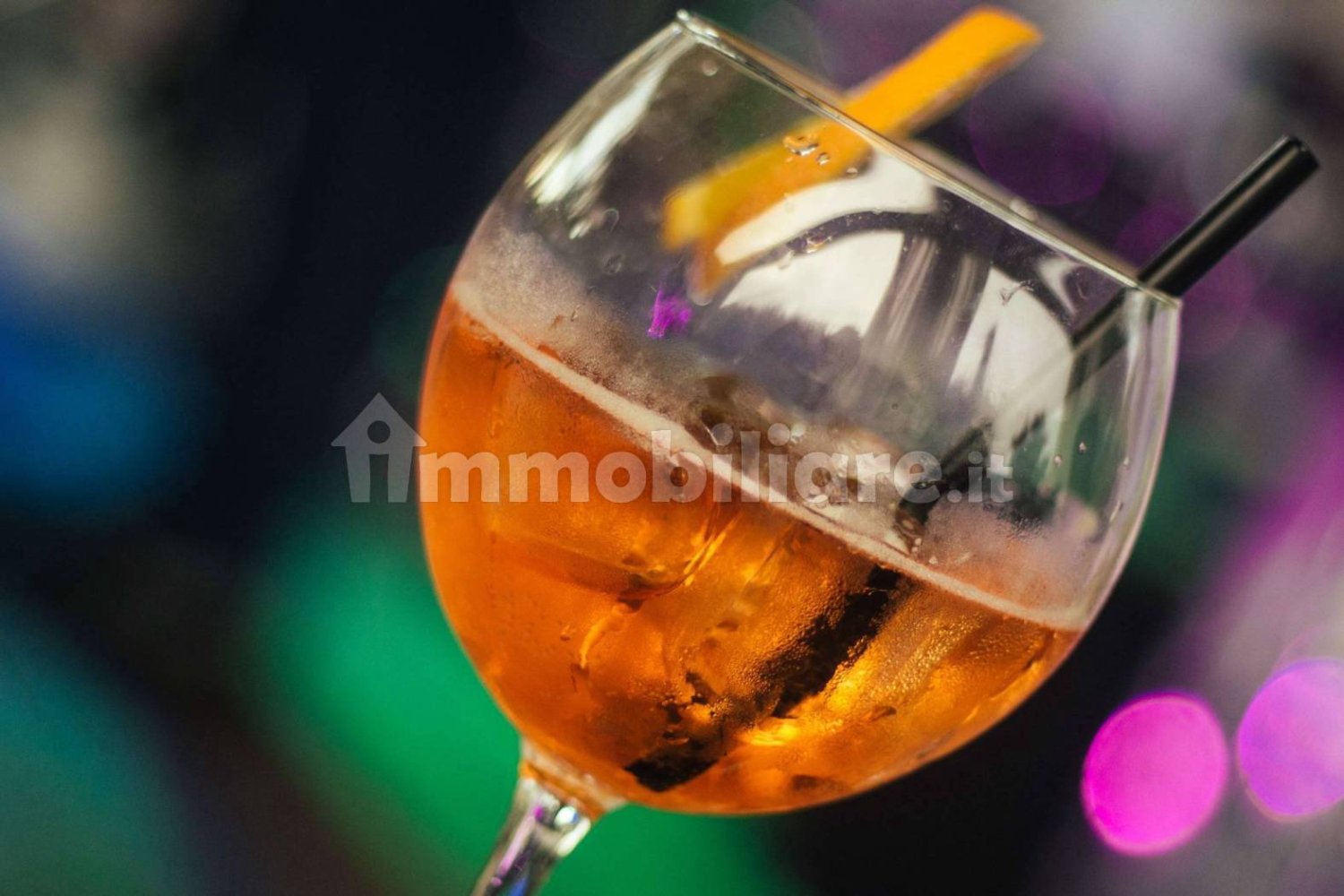 4غرفة عقار تجاري في Rome, Italy رقم 186155