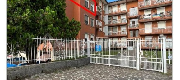 3 bedrooms Apartment in Lomagna, Italy No. 3889 16