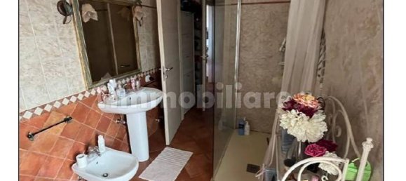 3 bedrooms Apartment in Lomagna, Italy No. 3889 5