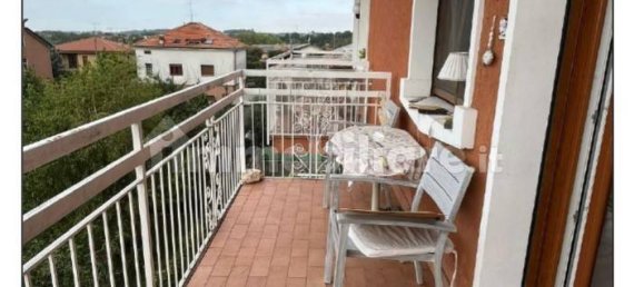 3 bedrooms Apartment in Lomagna, Italy No. 3889 12
