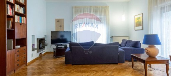 7 rooms Villa in Nicolosi, Italy No. 139649 4