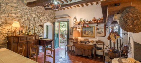 6 bedrooms House in San Giuliano Terme, Italy No. 57731 14