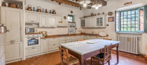 6 bedrooms House in San Giuliano Terme, Italy No. 57731 10