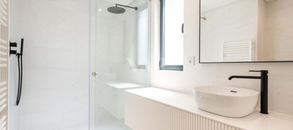 4 Schlafzimmer Haus in Quarteira, Portugal, Nr. 104238 16