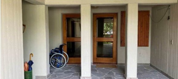 3 rooms Apartment in Forlì, Italy No. 97729 2