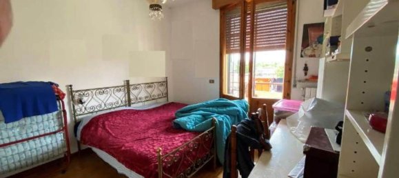 3 rooms Apartment in Forlì, Italy No. 97729 13