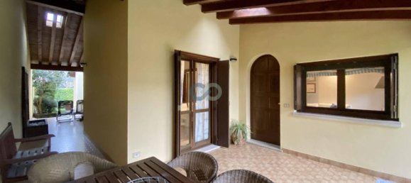 Вилла с 4 комнатами в Сирмионе, Италия № 21550 4