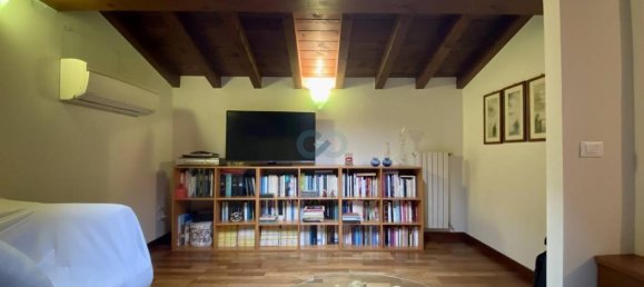 Вилла с 4 комнатами в Сирмионе, Италия № 21550 27