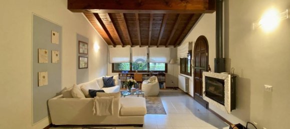 Вилла с 4 комнатами в Сирмионе, Италия № 21550 6