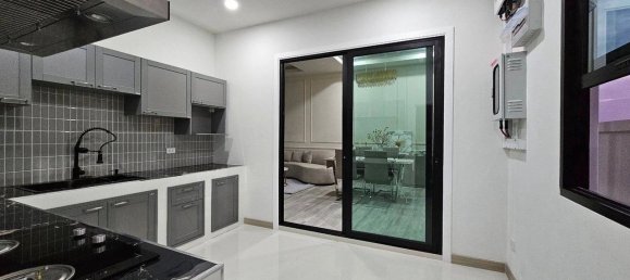 3 bedrooms Penthouse in Pattaya, Thailand No. 68923 12