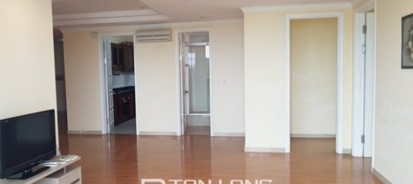 4 Schlafzimmer Wohnung in Tay Ho, Vietnam, Nr. 1805 4