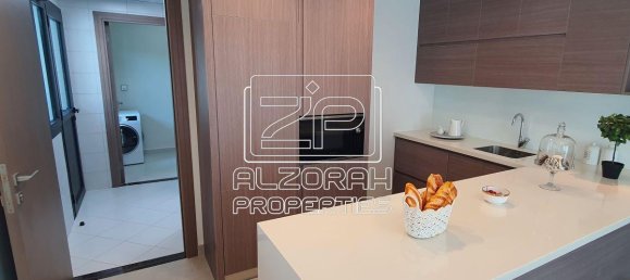 4 bedrooms Villa in Sharjah, UAE No. 65785 7