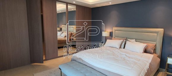 4 bedrooms Villa in Sharjah, UAE No. 65785 8