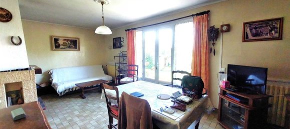 3 bedrooms House in Saint-Dye-sur-Loire, France No. 246538 2