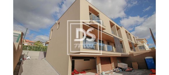 3 bedrooms Villa in Funchal, Portugal No. 144046 8