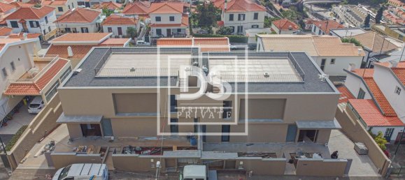 3 bedrooms Villa in Funchal, Portugal No. 144046 14