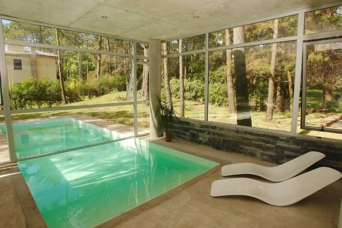 2 bedrooms House in Mar del Plata, Argentina No. 73129