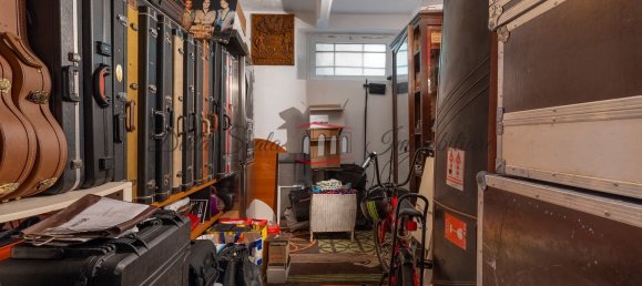 5 bedrooms Villa in Milan, Italy No. 364247 24