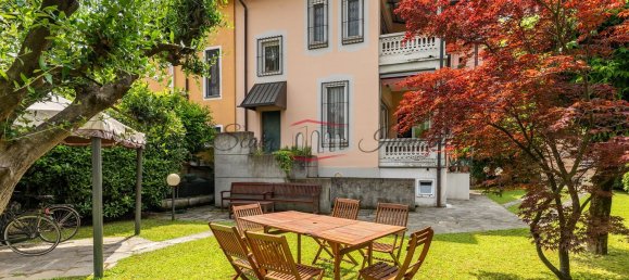 5 bedrooms Villa in Milan, Italy No. 364247 3