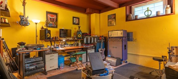 5 bedrooms Villa in Milan, Italy No. 364247 23