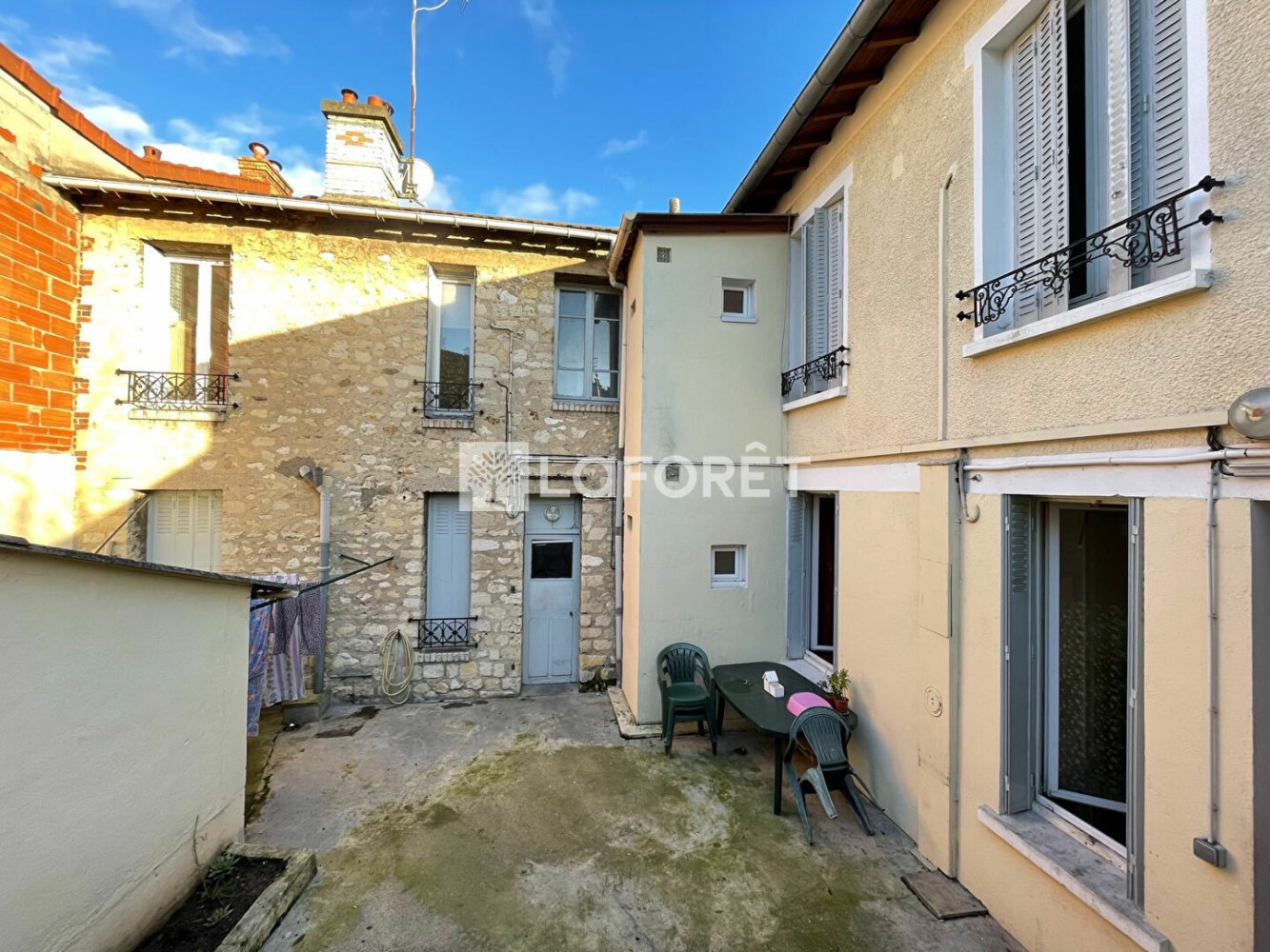 4 bedrooms Building in Vitry-sur-Seine, France No. 187508