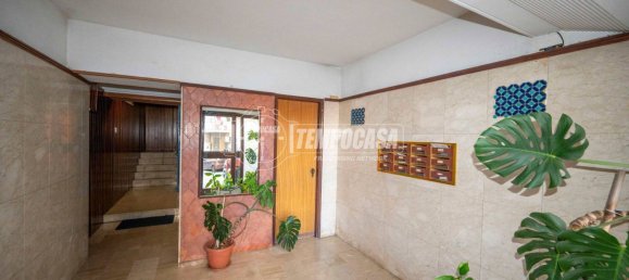 2 bedrooms Apartment in Messina, Italy No. 321937 3