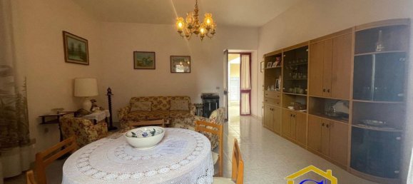 10 bedrooms House in Pastorano, Italy No. 363618 5