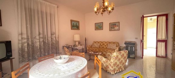 10 bedrooms House in Pastorano, Italy No. 363618 3