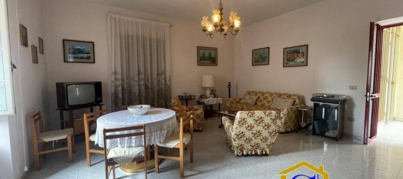 10 bedrooms House in Pastorano, Italy No. 363618 4