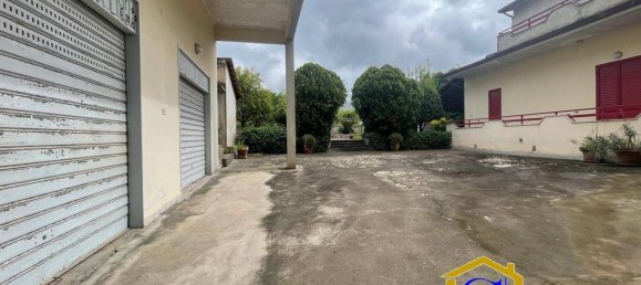 10 bedrooms House in Pastorano, Italy No. 363618 11