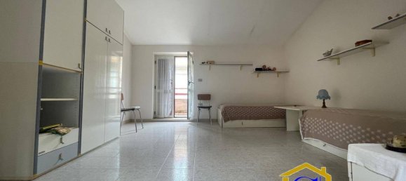 10 bedrooms House in Pastorano, Italy No. 363618 13