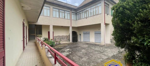 10 bedrooms House in Pastorano, Italy No. 363618 33