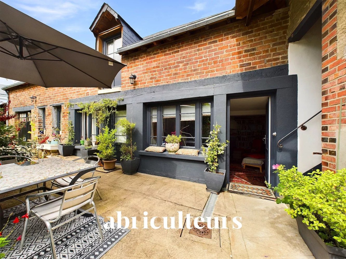 10 غرف نوم منزل في Chateau-Renault, France رقم 229040