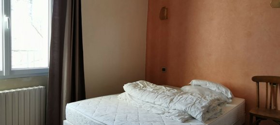 Edificio en Mayenne, France 211 m² No. 357634 6