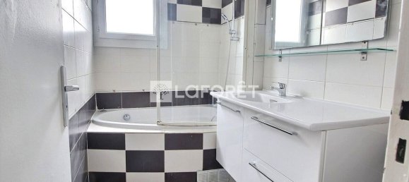 Apartamento de 2 dormitorios en Asnieres-sur-Seine, France No. 188008 6