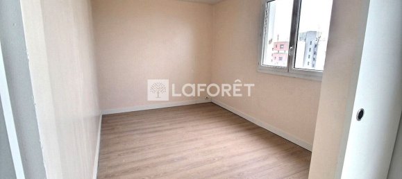 Apartamento de 2 dormitorios en Asnieres-sur-Seine, France No. 188008 5