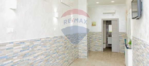 1 room Commercial property in Catania, Italy No. 83477 23