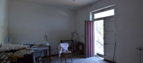 3 rooms House in Torino di Sangro, Italy No. 362964 2