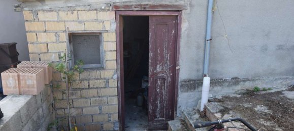 3 rooms House in Torino di Sangro, Italy No. 362964 17