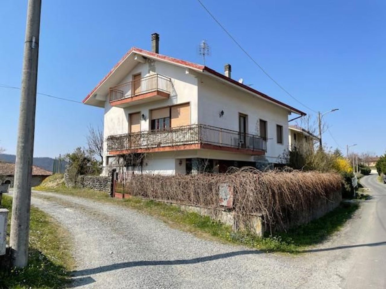 9 rooms Villa in Lerma, Italy No. 255128