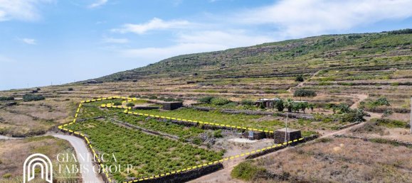 Grundstück in Pantelleria, Italy, Nr. 331282 6