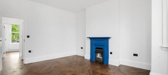 2 bedrooms Apartment in London, United Kingdom No. 12535 7