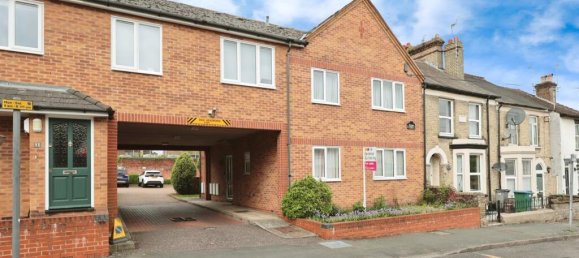 2 Schlafzimmer Wohnung in Watford, United Kingdom, Nr. 6823 15