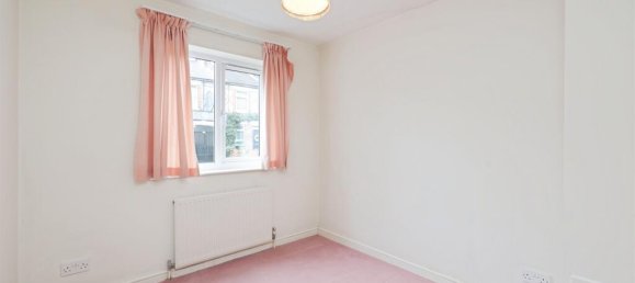2 Schlafzimmer Wohnung in Watford, United Kingdom, Nr. 6823 11
