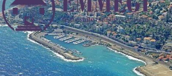 Apartamento de 6 habitaciónes en Bordighera, Italy No. 238402 29