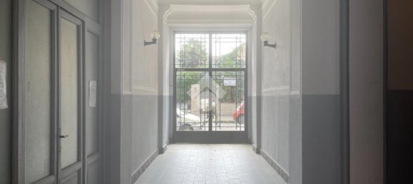 2 bedrooms Apartment in Milan, Italy No. 324785 28